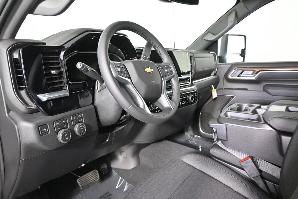 2026 Chevrolet Silverado 3500 HD LT - Photo 22