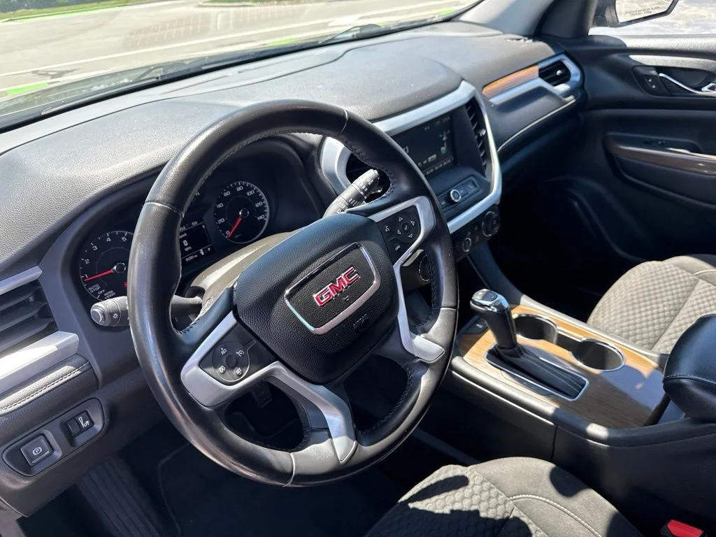 Used 2019 Gray GMC SLE-1 image 10