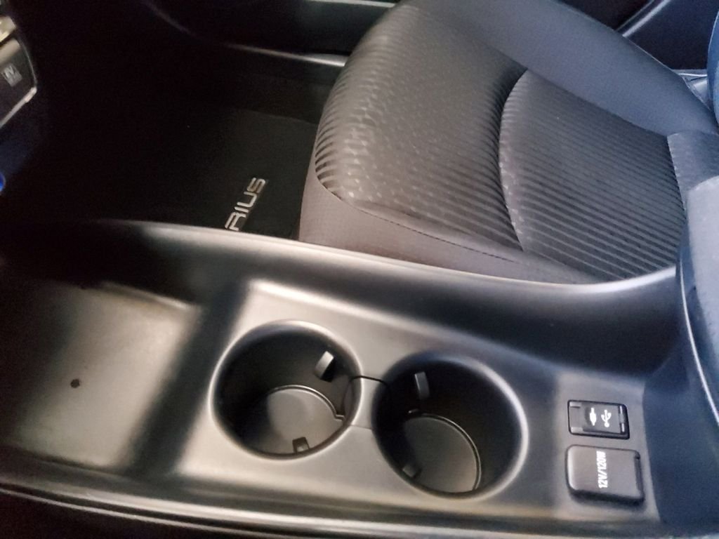 Used 2018 Gray Toyota Two image 22