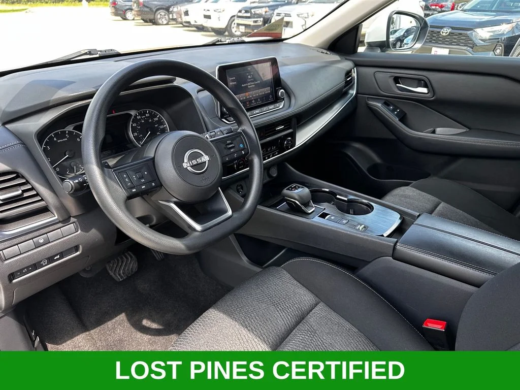 Used 2024 White Nissan SV image 17