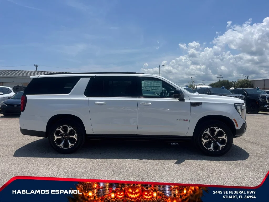 New 2026 Summit White GMC AT4 Ultimate image 8
