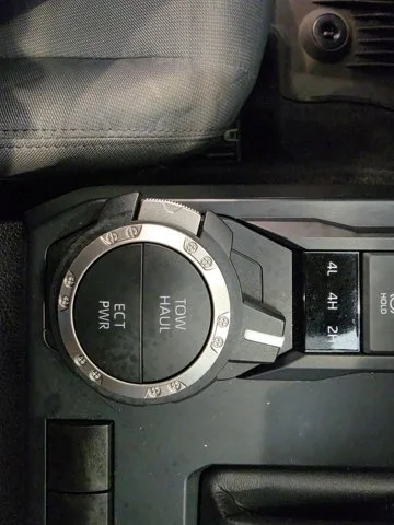 Used 2025 Silver Toyota SR5 image 19