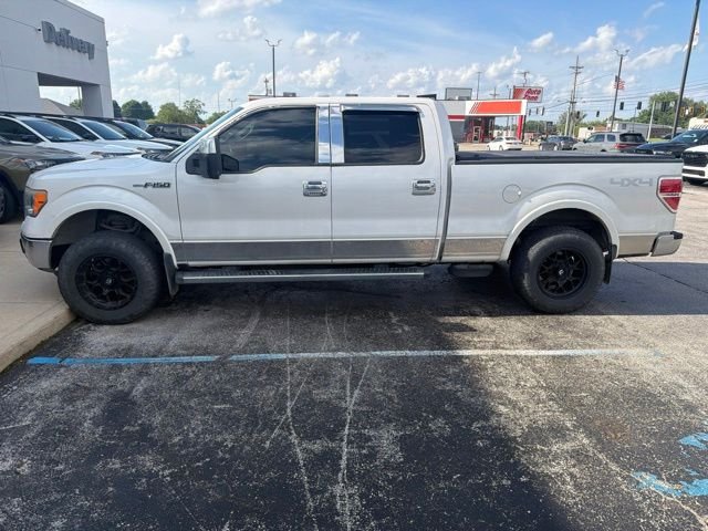 Used 2010 White Ford Lariat image 3