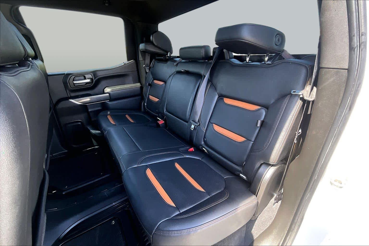 Used 2021 SUMMIT WHITE GMC AT4 image 20