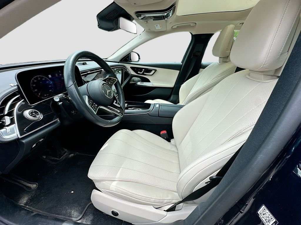 Certified Used 2025  Mercedes-Benz E 450 image 22