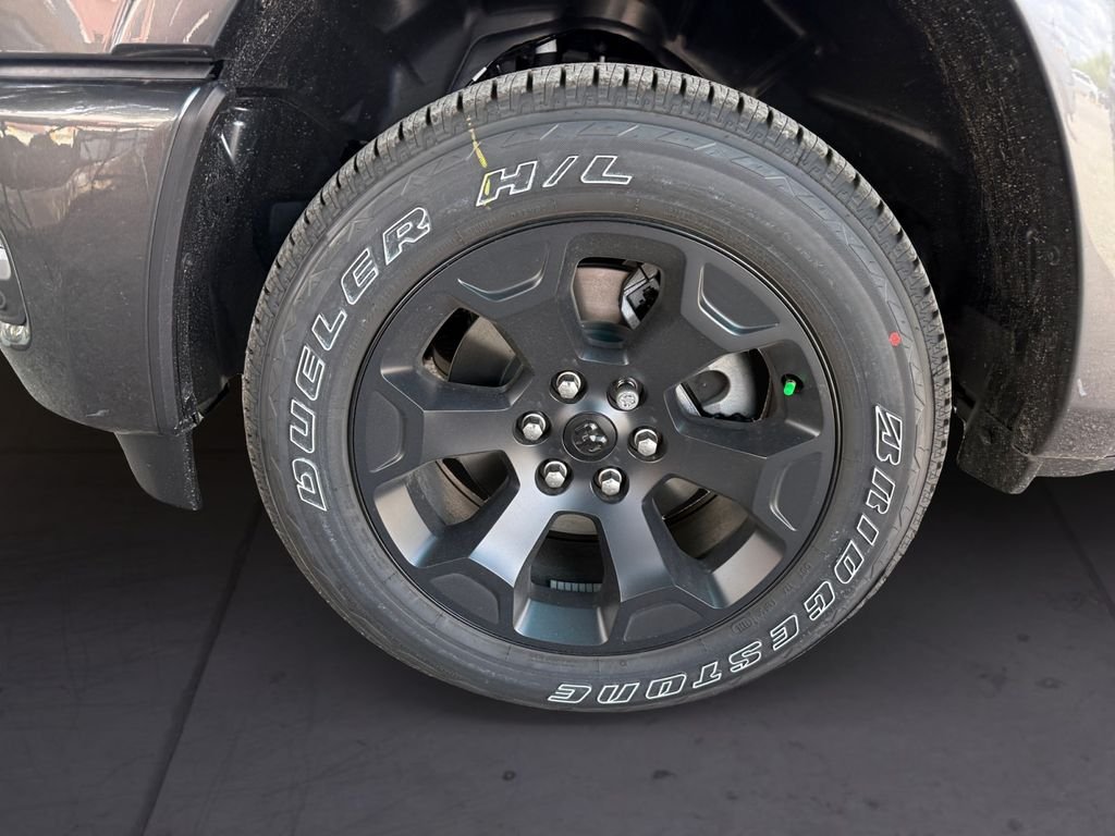 New 2026 Granite Crystal Metallic Clear-Coat Exterior Paint RAM Big Horn/Lone Star image 9
