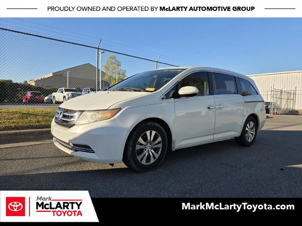 Used 2016 White Honda EX-L image 1