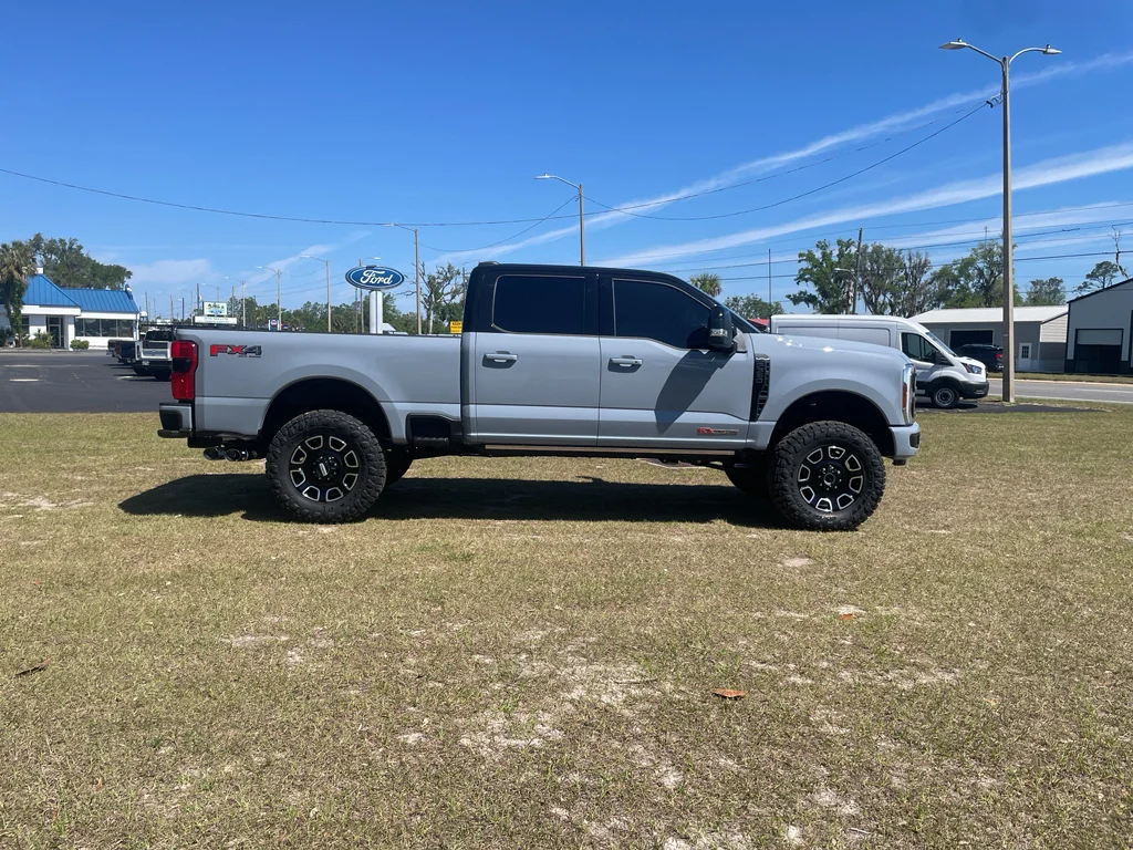 New 2026 Glacier Gray Metallic Tri-Coat Ford F-350® Platinum® image 7