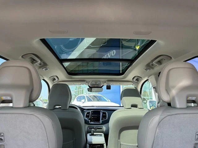 New 2025 White Volvo T8 Plus image 24