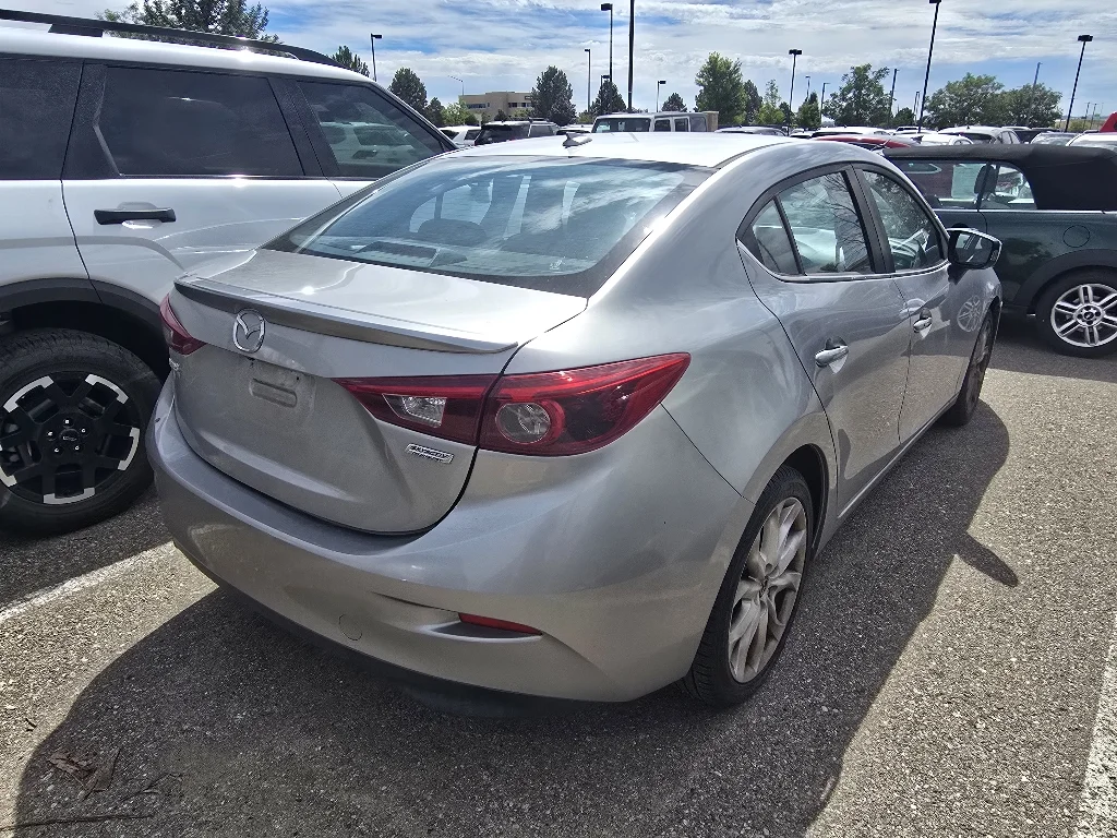 Used 2016 Liquid Silver Metallic Mazda s Grand Touring image 5
