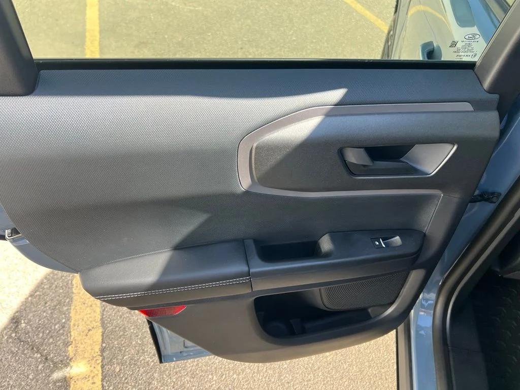 New 2026 Azure Gray Metallic Tri-Coat Ford Outer Banks® image 18