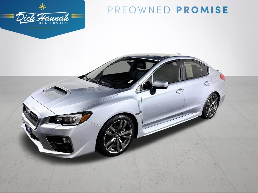 Used 2016 Ice Silver Metallic Subaru Limited image 1
