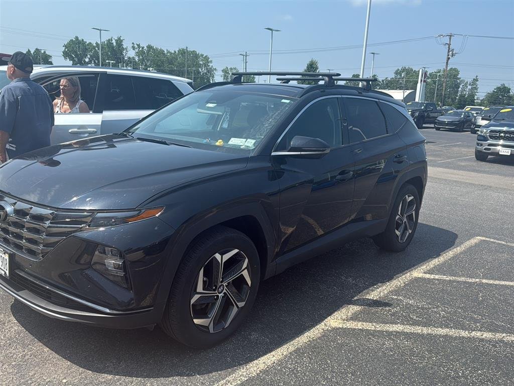 Used 2024 Black Pearl Hyundai Limited image 3