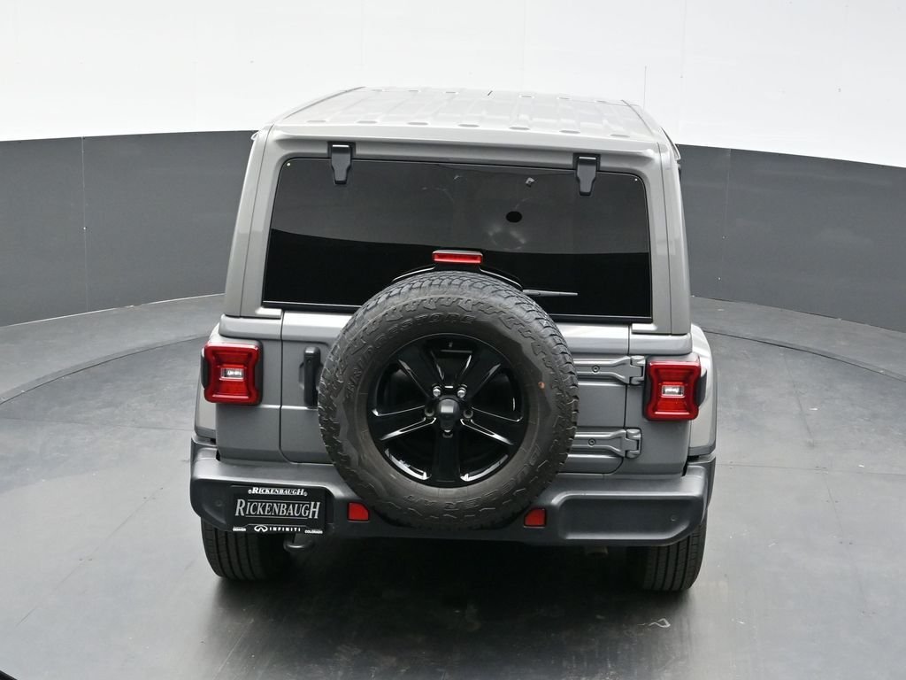 Used 2023 Gray Jeep Altitude image 38
