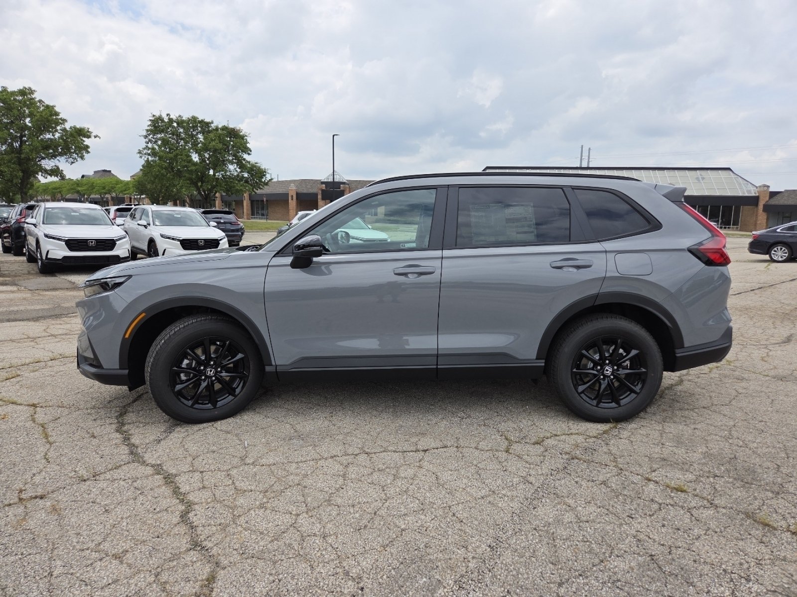 New 2026 Urban Gray Pearl Honda Sport-L image 18