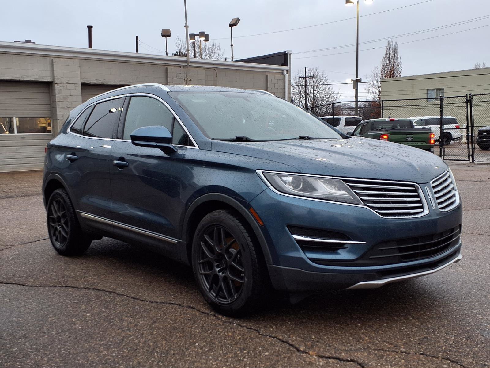 2018 Lincoln MKC Base/Premiere