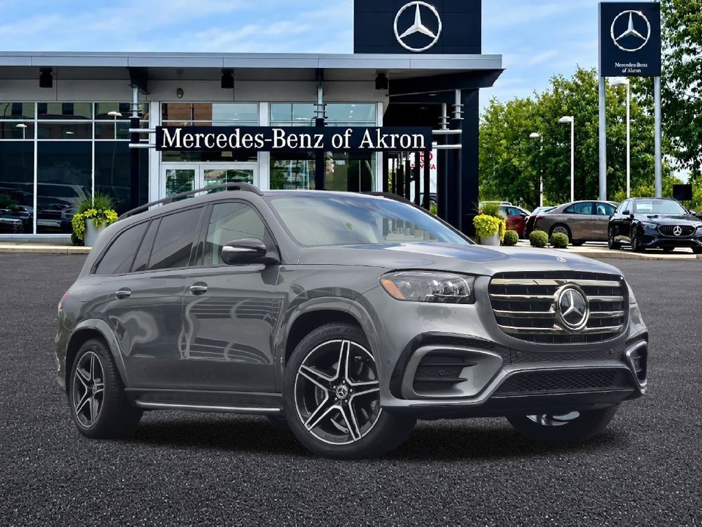 New 2026 Selenite Grey Metallic Mercedes-Benz GLS 450 image 45