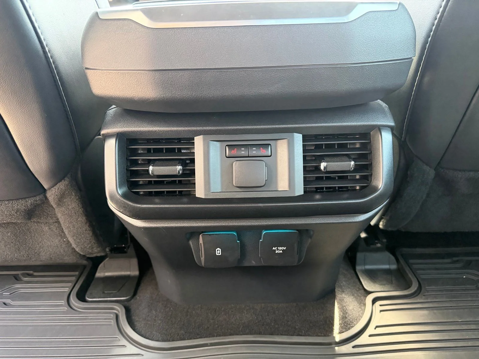 Used 2025 White Ford Raptor image 29