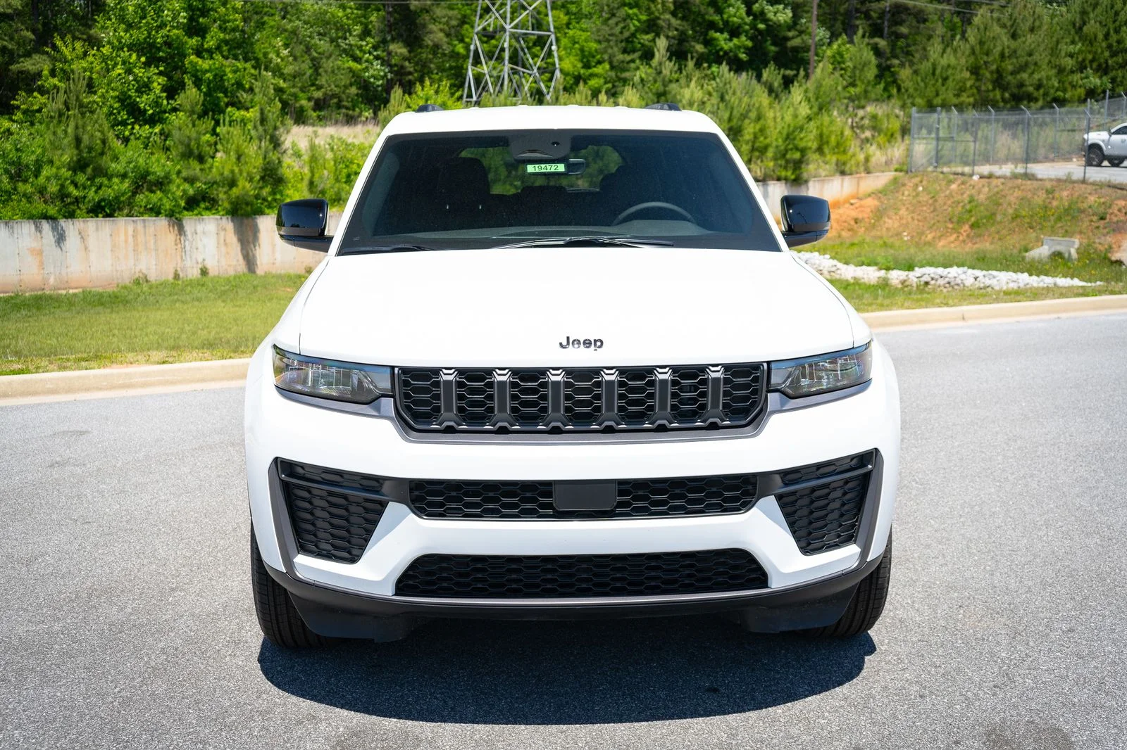 New 2026 Bright White Clear-Coat Exterior Paint Jeep Altitude image 2