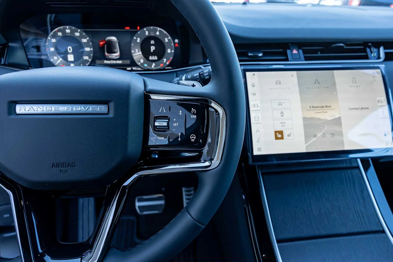 2026 Land Rover Range Rover Evoque Dynamic SE - Photo 16