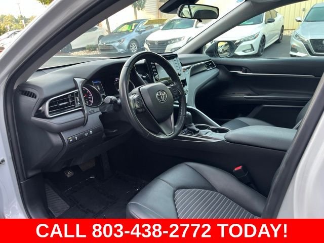 Used 2022 White Toyota SE image 6