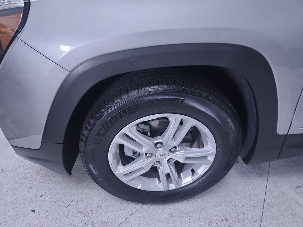 Certified Used 2023 Silver GMC SLE image 10