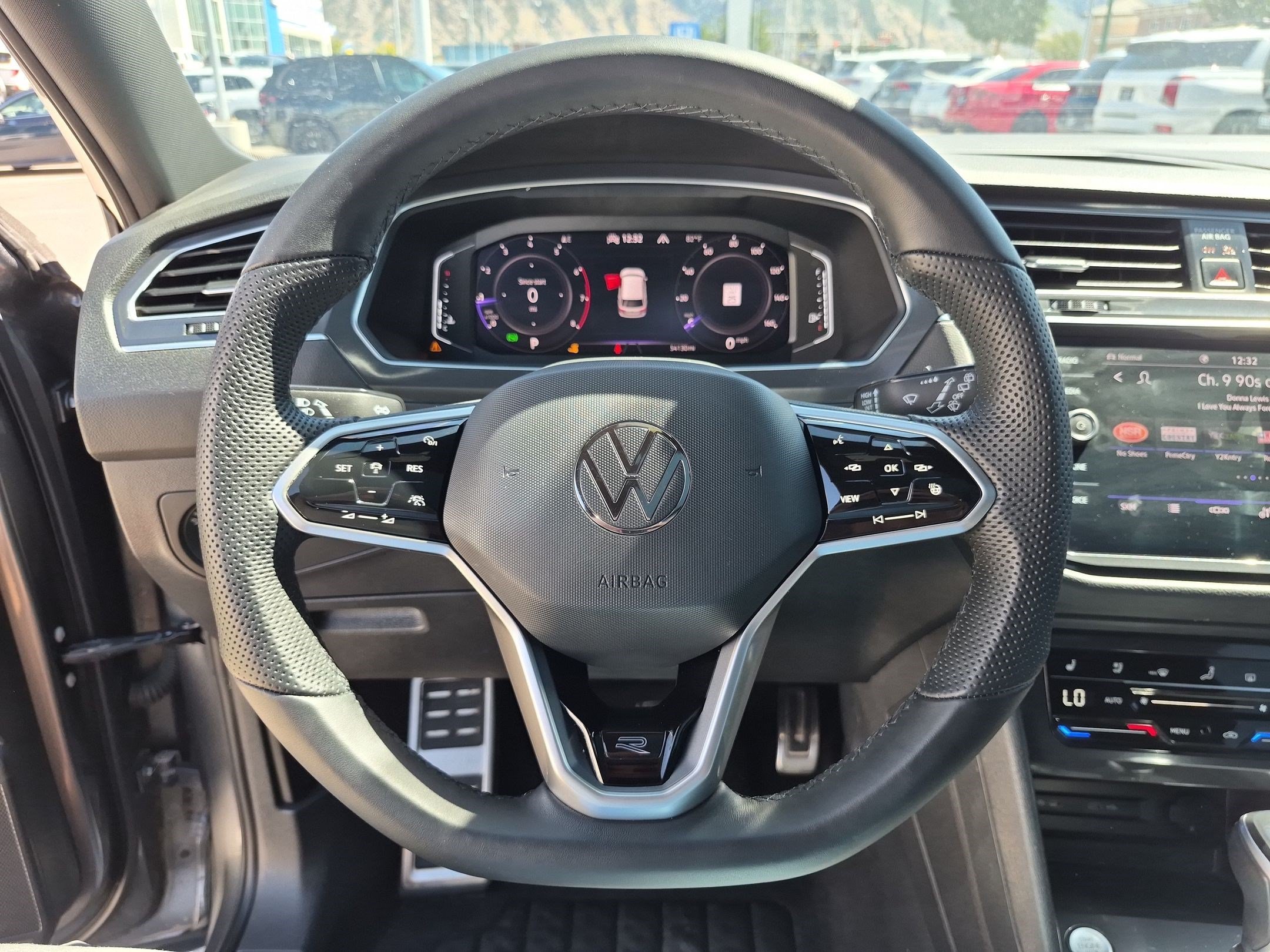 Used 2022 Platinum Gray Metallic Volkswagen SEL R-Line image 18