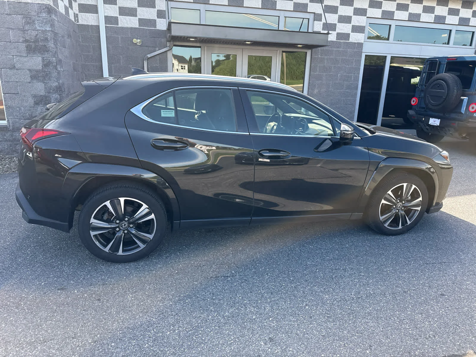 Used 2025 Caviar Lexus Premium image 4