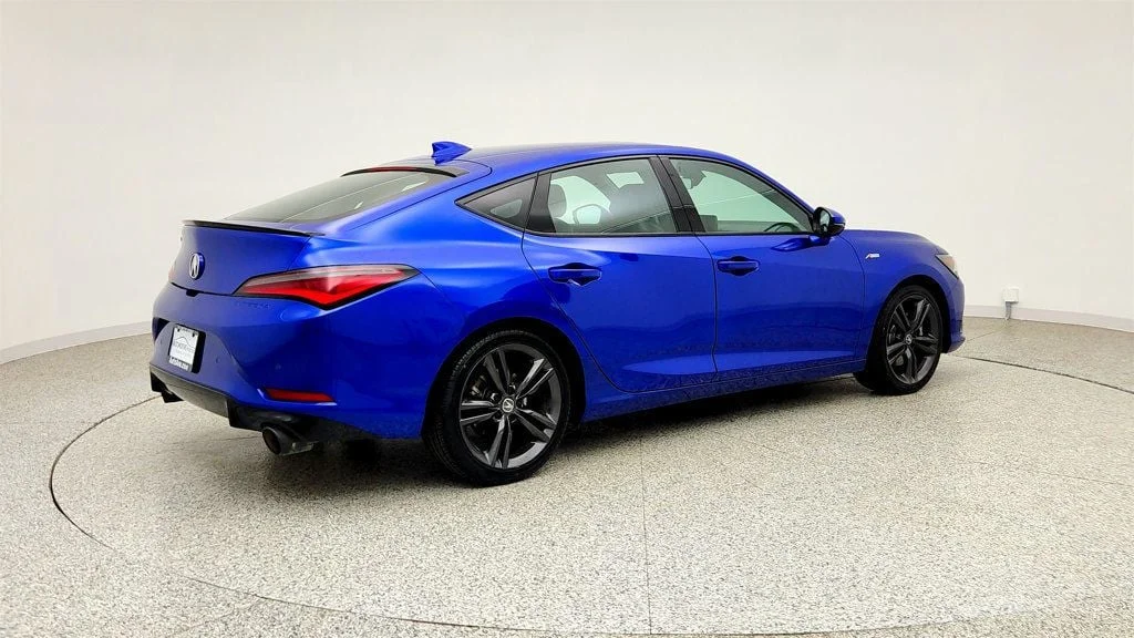 Used 2023 Apex Blue Pearl Acura Manual w/A-Spec Technology Package image 5