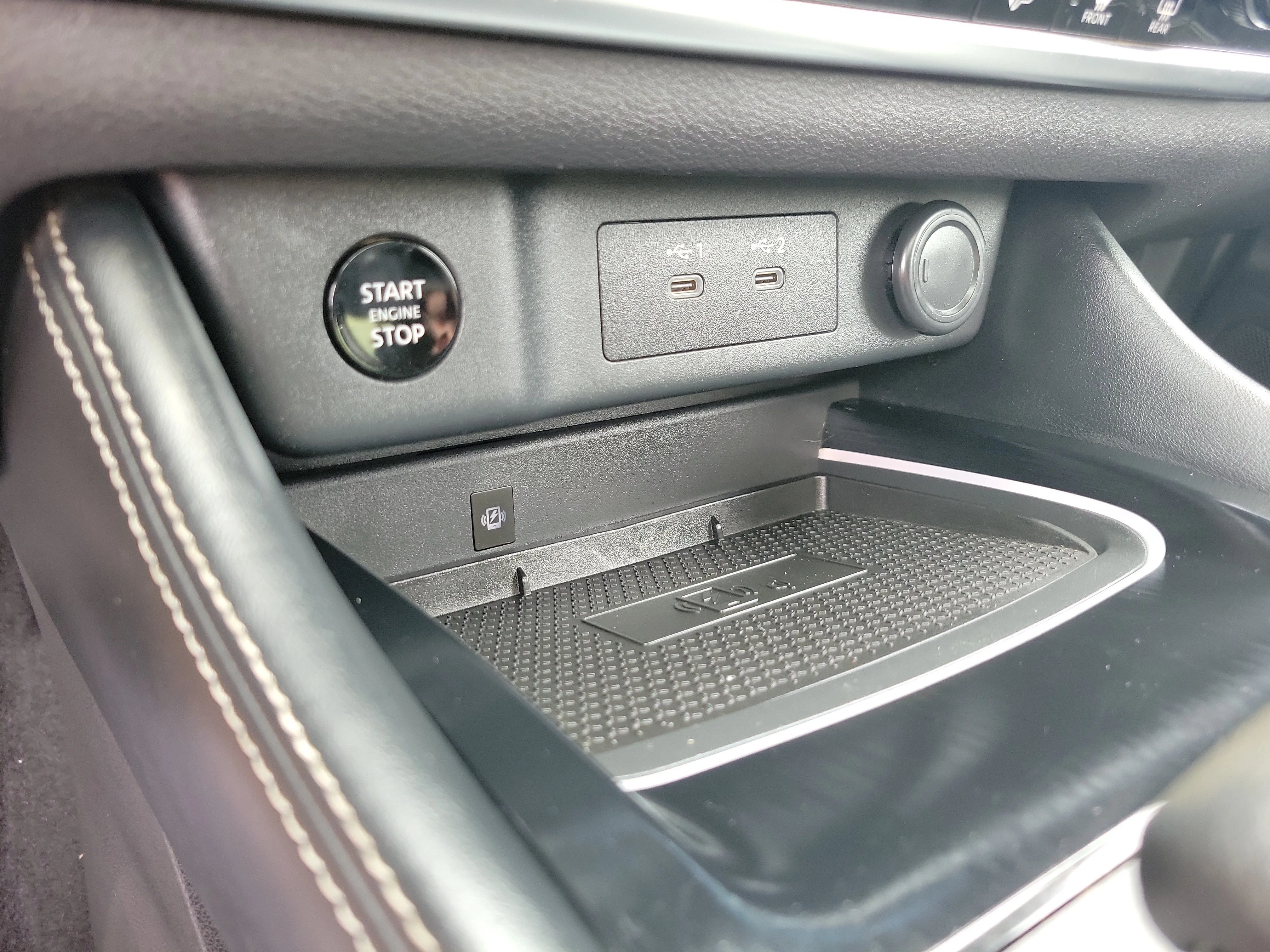 Used 2025 Deep Ocean Blue Pearl Nissan Platinum image 13