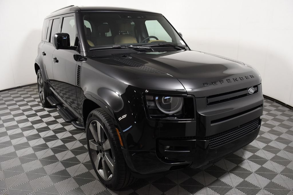 New 2026 Santorini Blk Land Rover X image 9