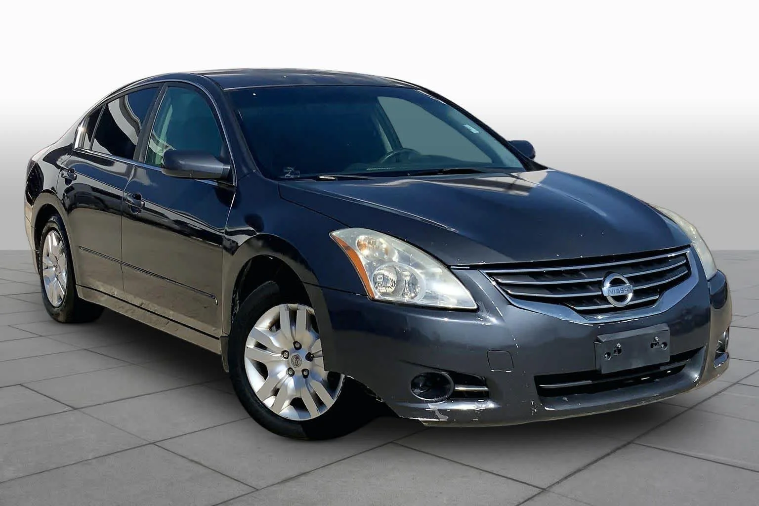 Used 2012 Dark Slate Nissan 2.5 S image 2