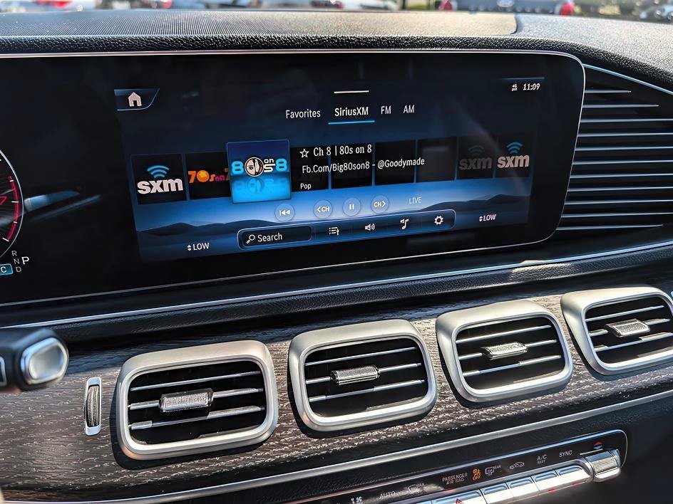 Used 2025 Obsidian Black Metallic Mercedes-Benz GLE 350 image 21