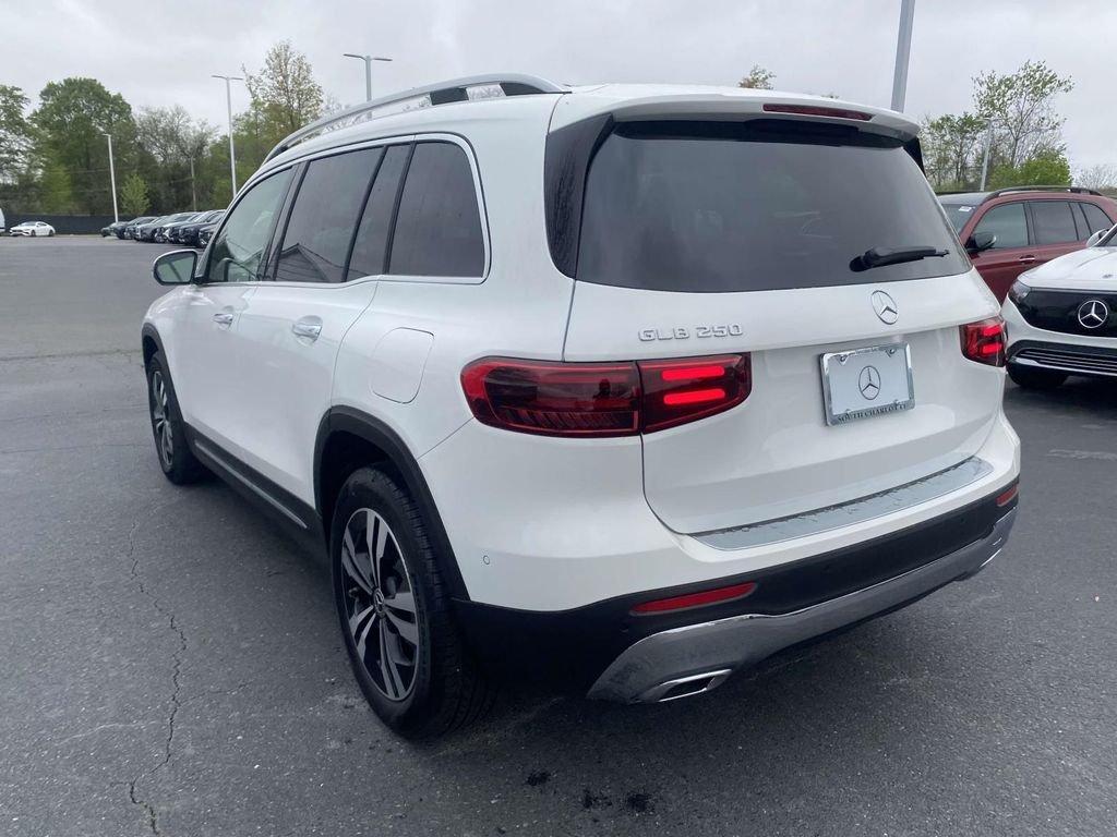 2025 Mercedes-Benz GLB Base - Photo 8