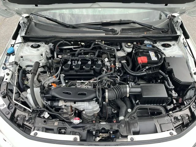 Used 2024 White Honda Touring image 20