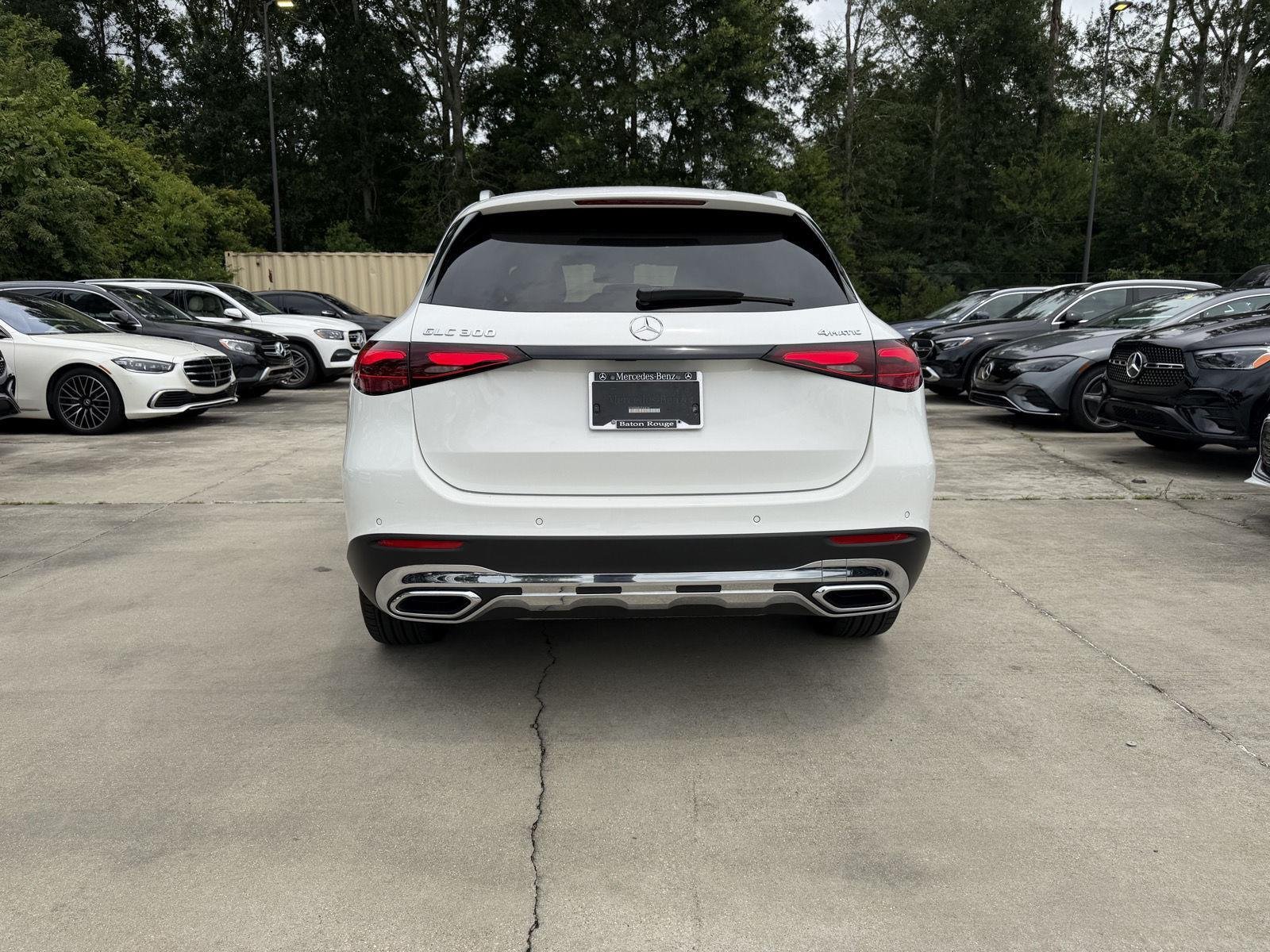Certified Used 2026 Polar White Mercedes-Benz GLC 300 image 20