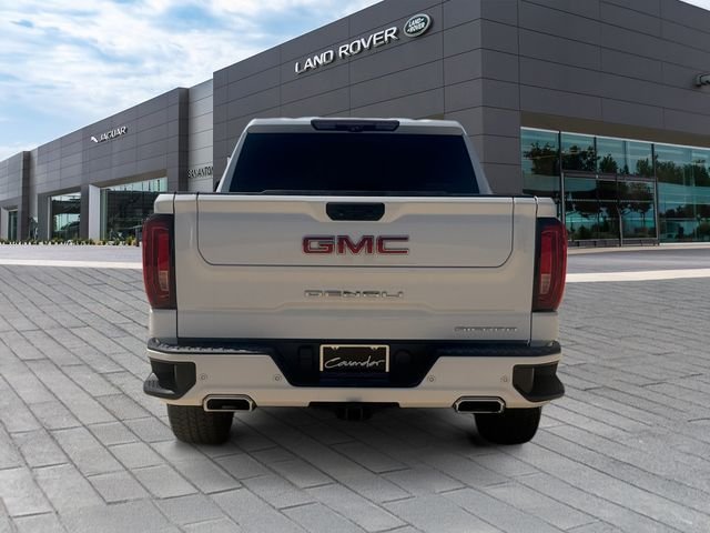 Used 2022 White GMC Denali image 4