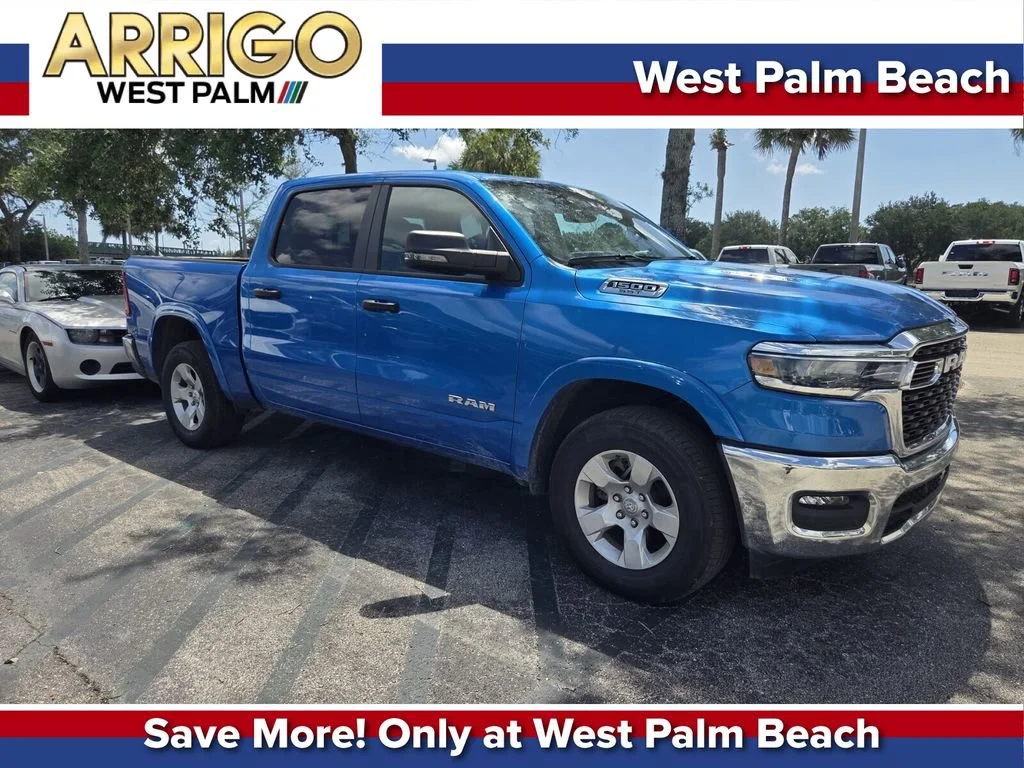 2025 RAM 1500 Big Horn/Lone Star 4x4 Crew Cab 5'7's photo