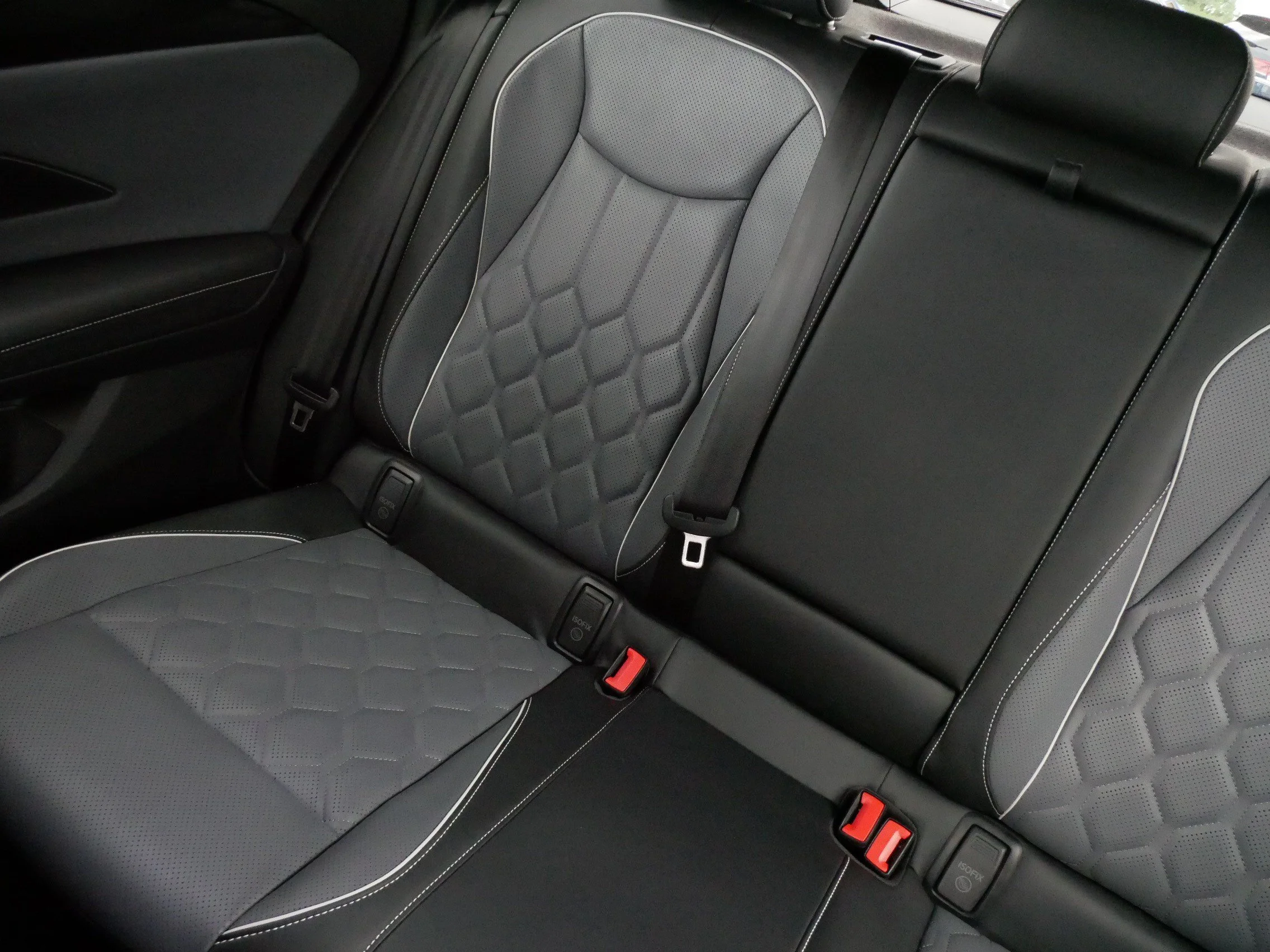 Used 2025 Sandstone Volkswagen SEL R-Line image 12