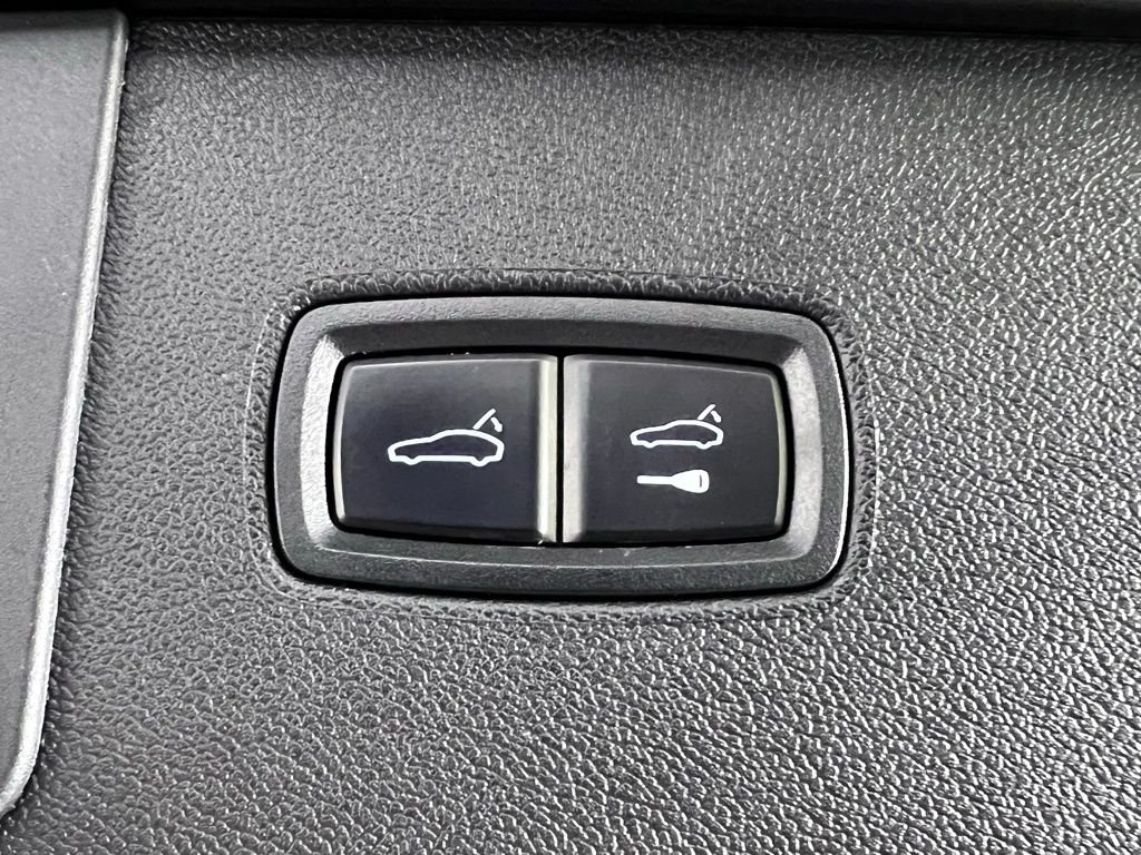Certified Used 2023  Porsche GTS image 18