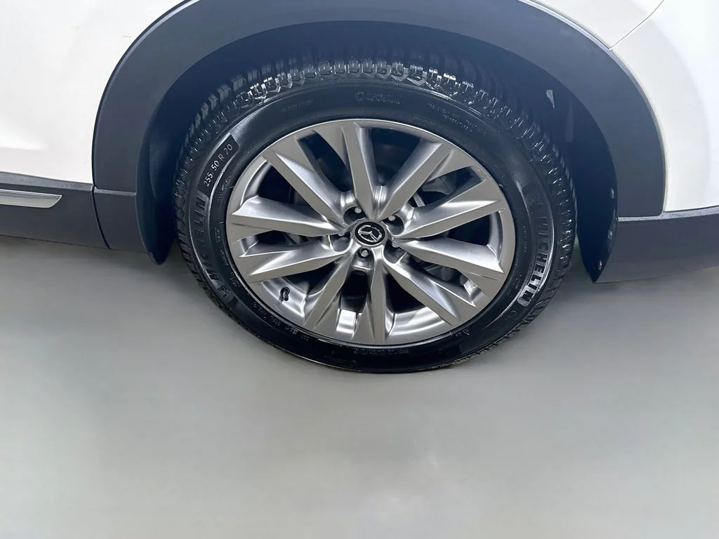 Used 2020 Snowflake White Pearl Mica Mazda Grand Touring image 32