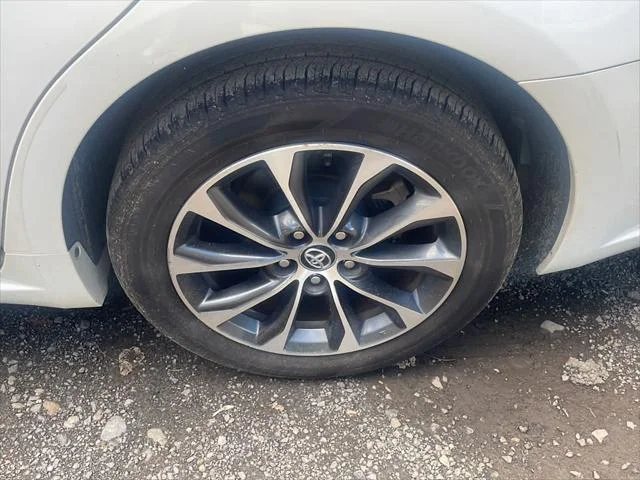 Certified Used 2016 BLIZZARD PEARL Toyota  image 23