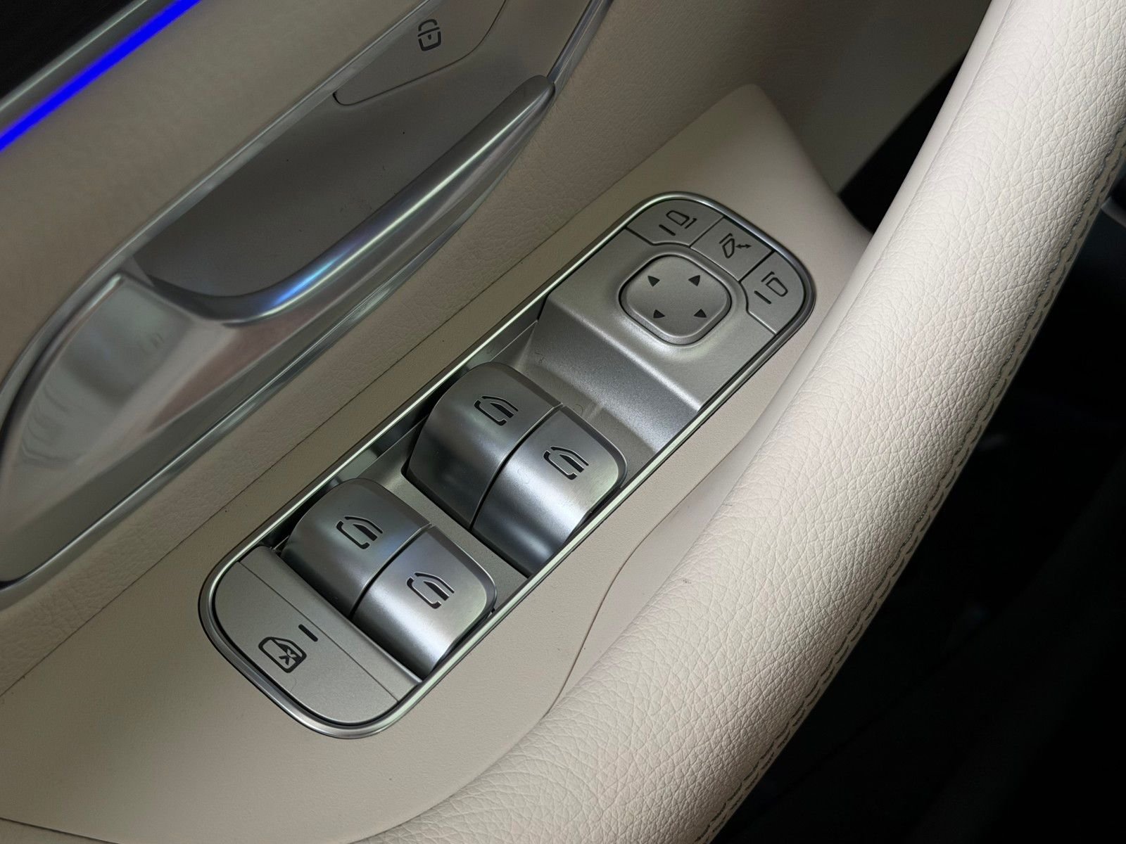 New 2026 Polar White Mercedes-Benz GLE 350 image 20