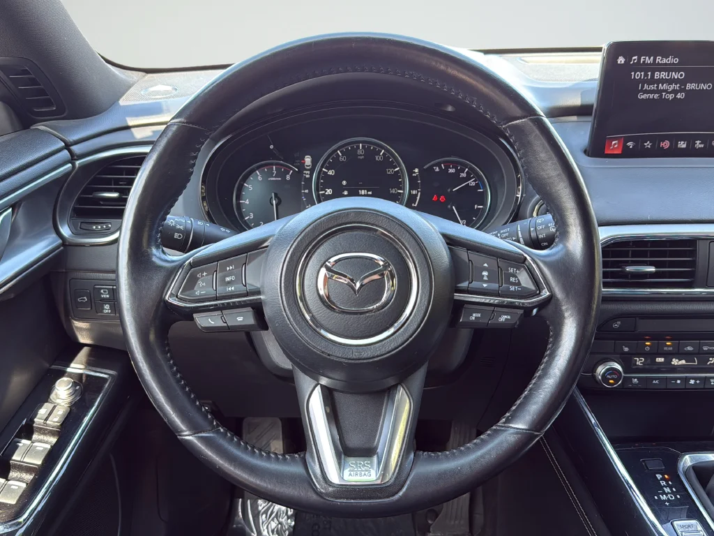 Used 2020 Silver Mazda Grand Touring image 31