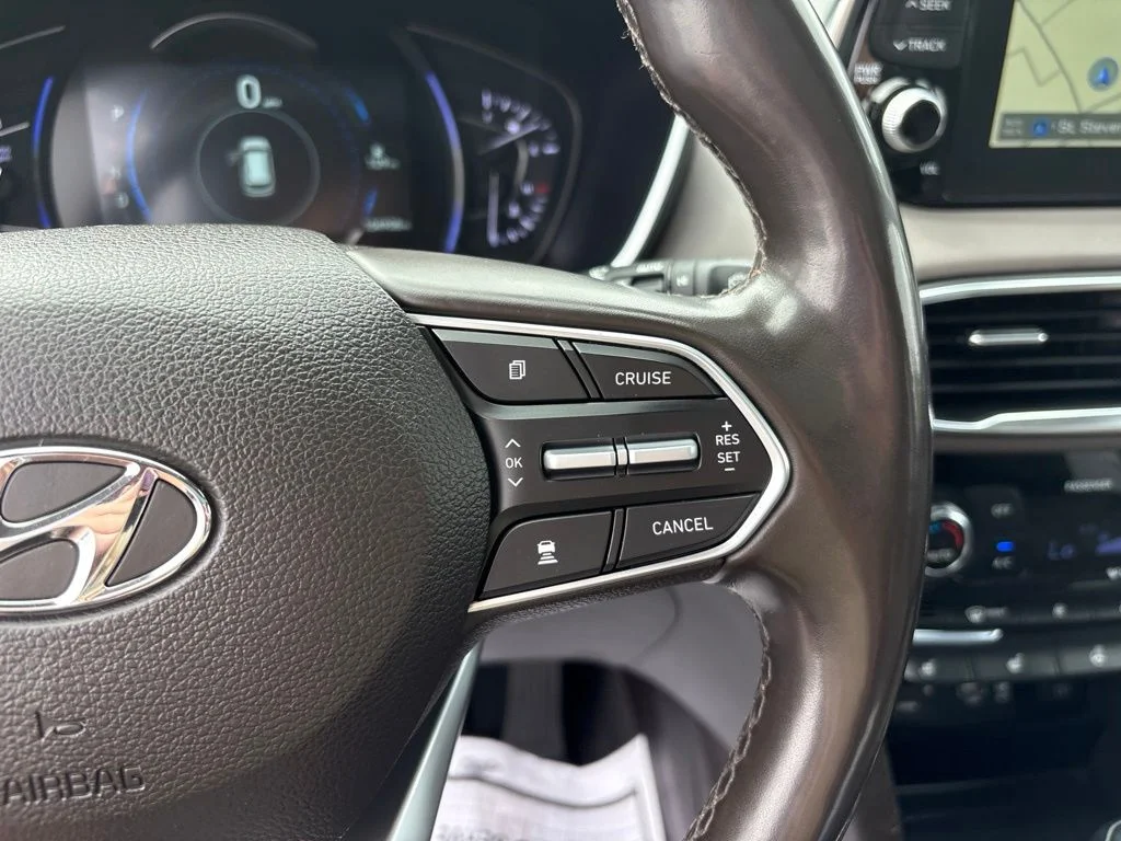 Used 2020 Quartz White Hyundai Limited image 16