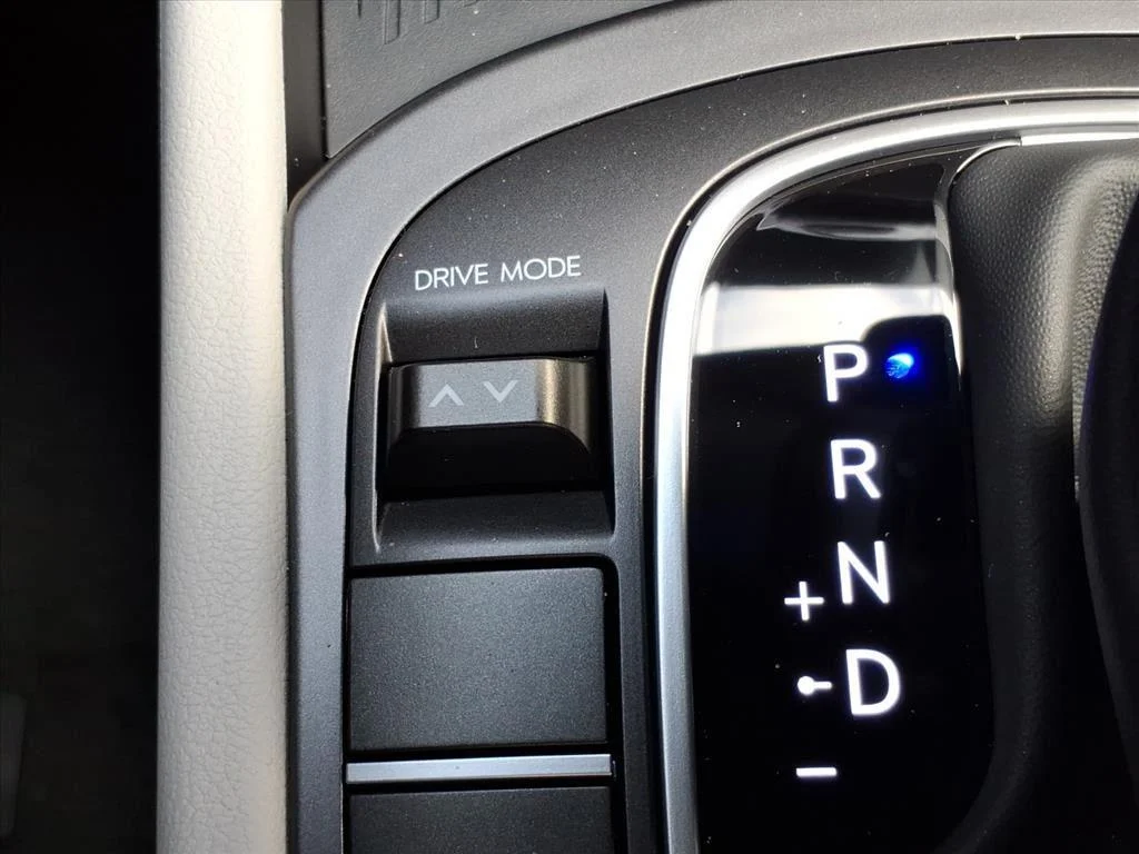 Used 2026 Abyss Black Pearl Hyundai SE image 16