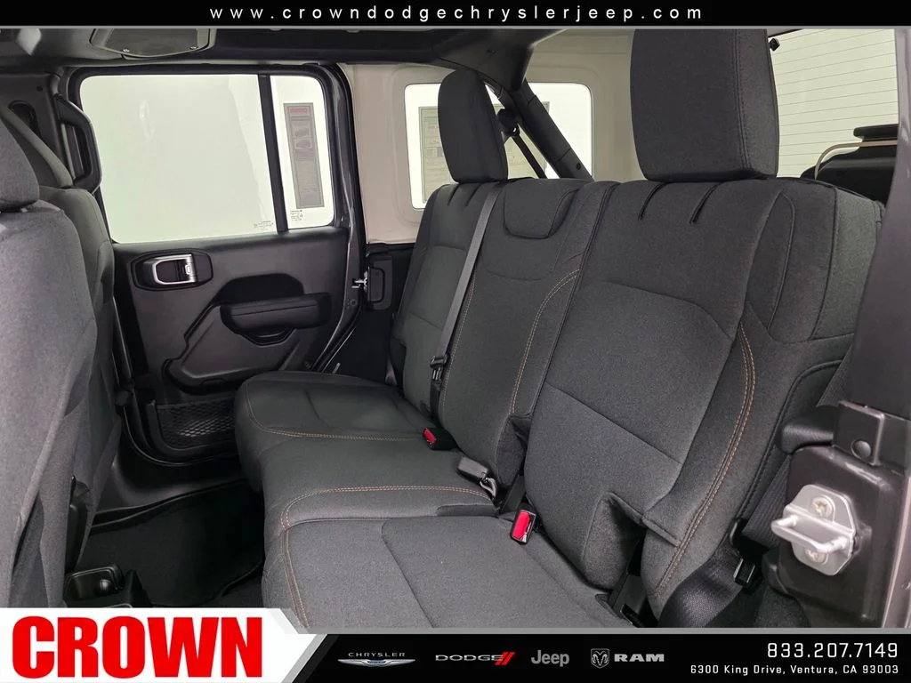 New 2026 Granite Crystal Metallic Clearcoat Jeep  image 12