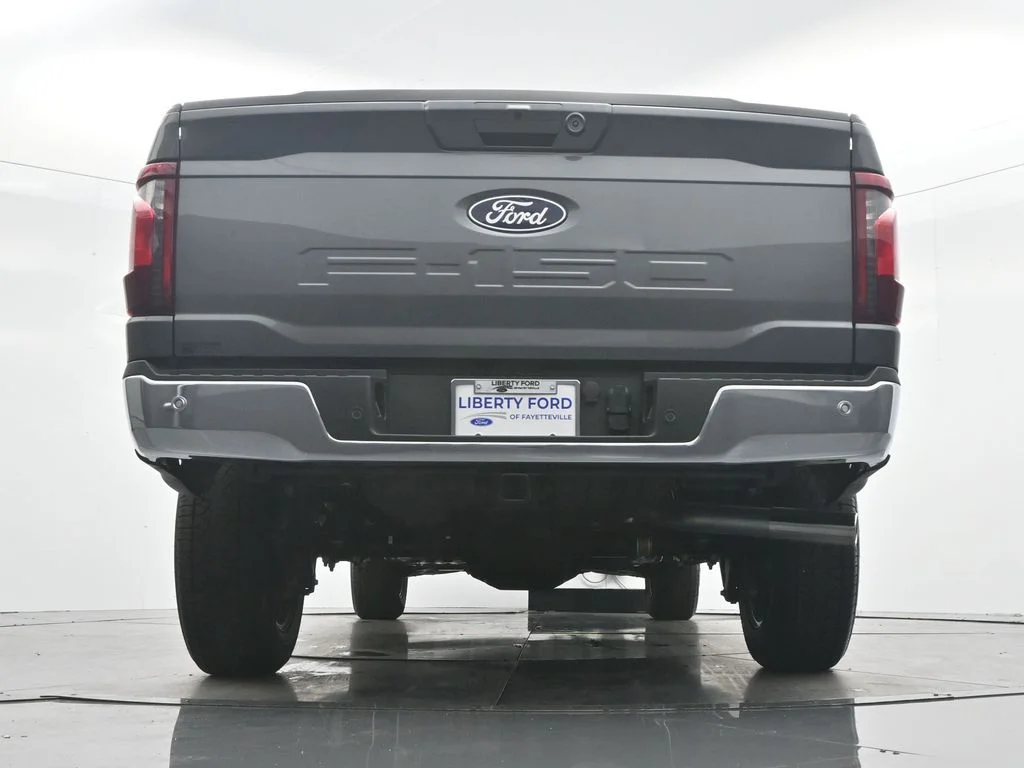New 2026 Carbonized Gray Metallic Ford XLT image 41