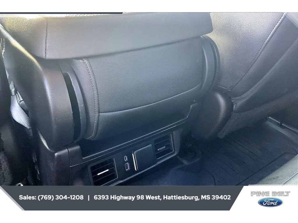 Used 2025 Summit White GMC SLE image 23