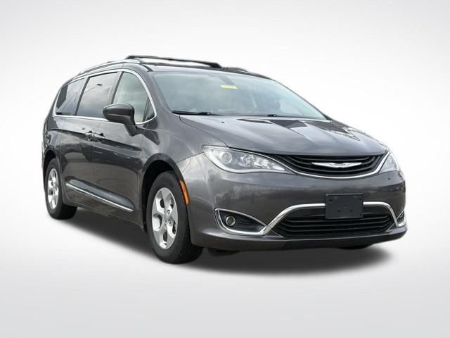 2018 Chrysler Pacifica Hybrid Touring L